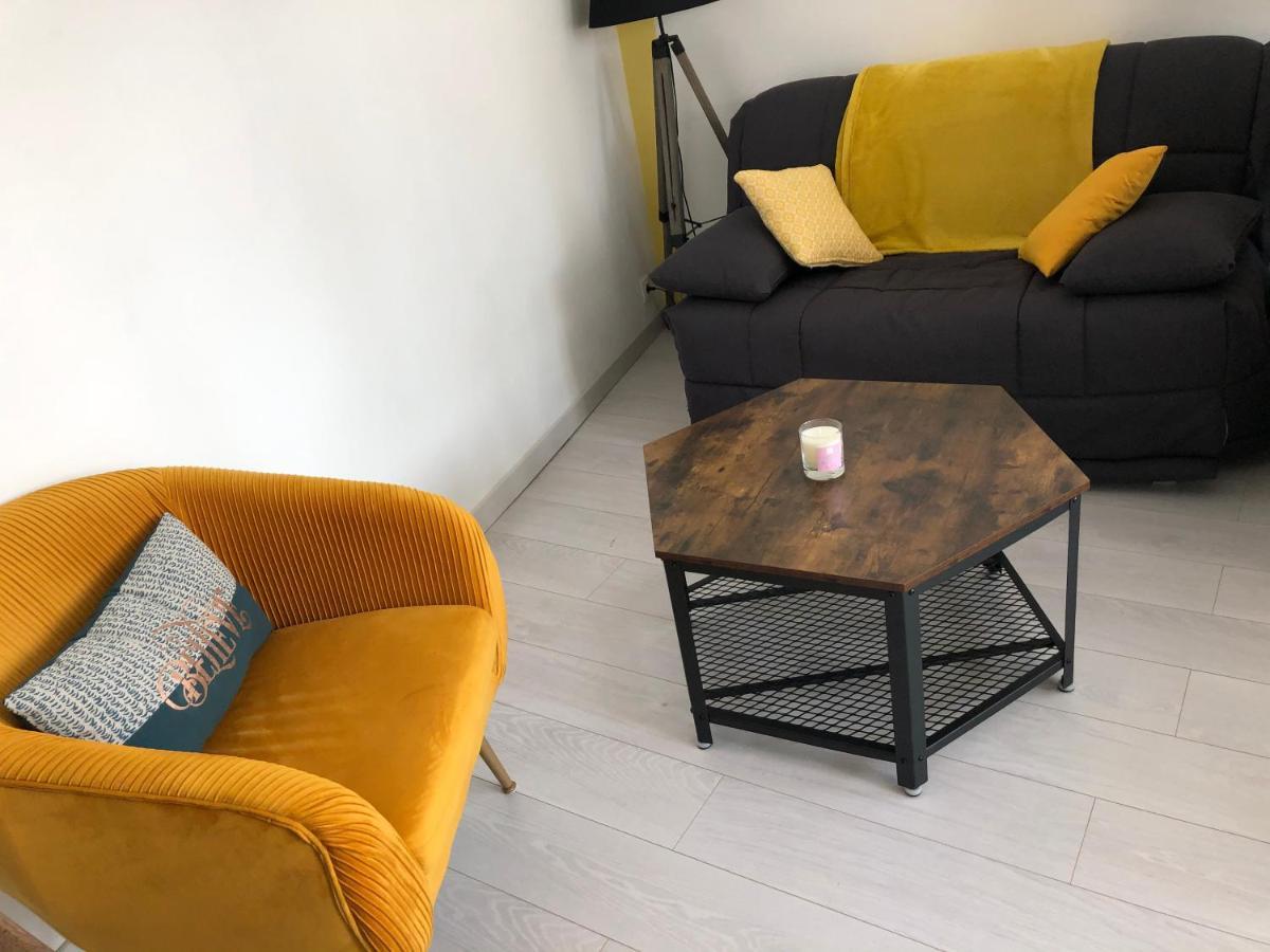 L Imprevu Apartment Chartres Luaran gambar