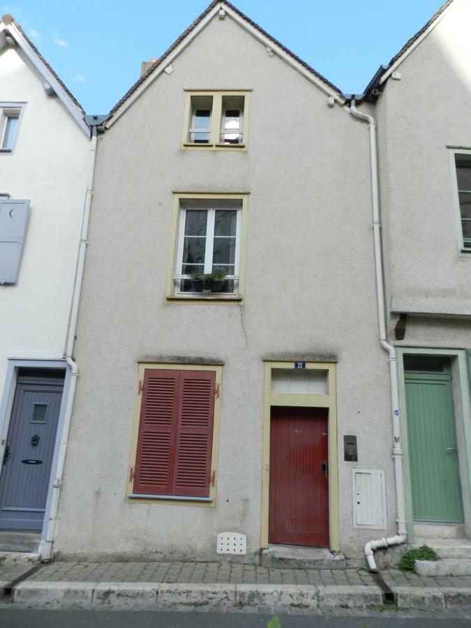 L Imprevu Apartment Chartres Luaran gambar