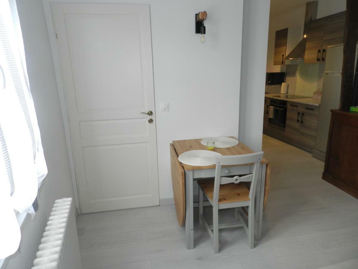 L Imprevu Apartment Chartres Luaran gambar